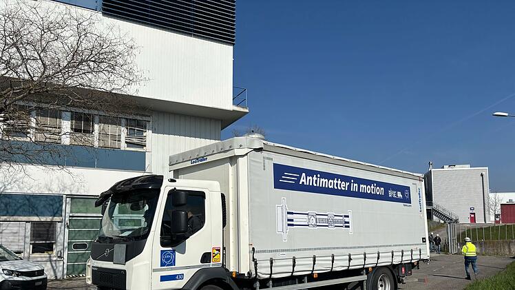 Testfahrt von Antimaterie-Teilchen bei Cern