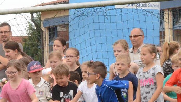 Kinder-Crosslauf in Nüdlingen. Foto: Jürgen Schmitt