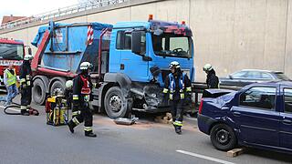 Unfall auf Südwesttangente in Nürnberg-Schweinau
