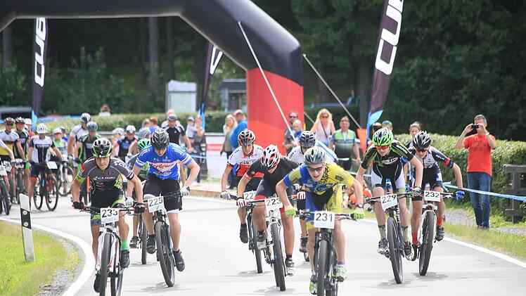 Auch in diesem Jahr werden wieder viele Mountainbiker in sämtlichen Altersklassen beim Cube-Cup in Steinbach am Wald starten.  Fotos: Fun-Biker