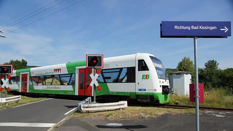 Der Übergang in Westheim bekommt Schranken.Foto: Arkadius Guzy