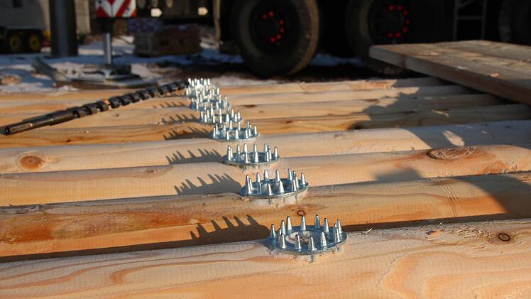 Anfang März wurde der neue Hochseilgarten auf dem Volkersberg errichtet. Foto: Ralf Ruppert
