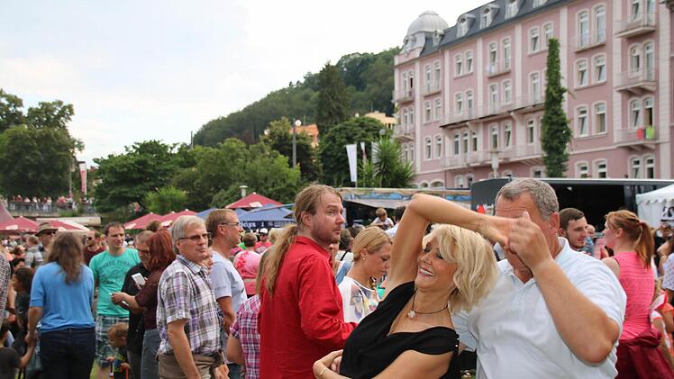 Nach dem erfolgreichen Weltrekordversuch. Foto: Heike Beudert