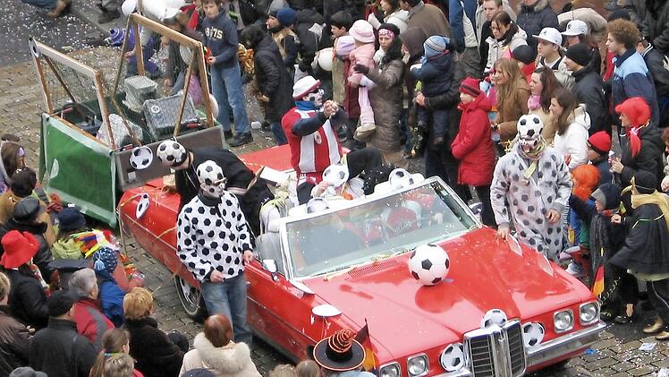 Beim Faschingsumzug durch die Bamberger Innenstadt ist wieder gute Laune angesagt. Foto: Stadtmarketing