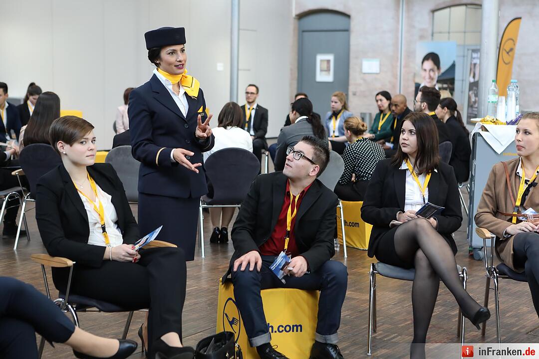 Bamberg; Lufthansa veranstaldet ein Casting für Flugbegleiter; Foto: Barbara Herbst