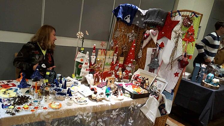 Impressionen vom Hobby- und Künstlermarkt     Foto: Richard Sänger