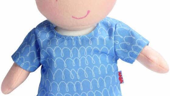 Auch Miro gehört zur neuen Kuschelpuppen-Serie aus Bad Rodach. Foto: Zapf