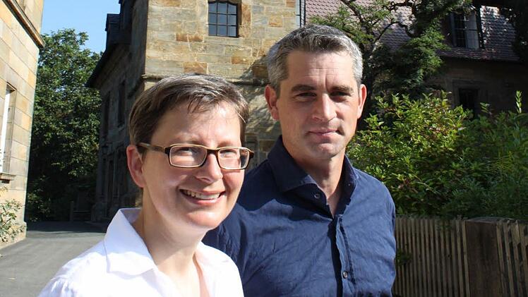 Claudia und Ulrich Jobst sind das neue Buchauer Pfarrerehepaar. Foto: Jürgen Gärtner