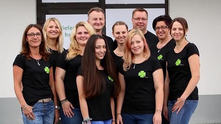 Das kompetente und freundliche Team von Glücksgriff wartet auf Sie. Kommen Sie zur Eröffnung am Samstag, 2. September, zur großen Eröffnung.  Fotos: PR