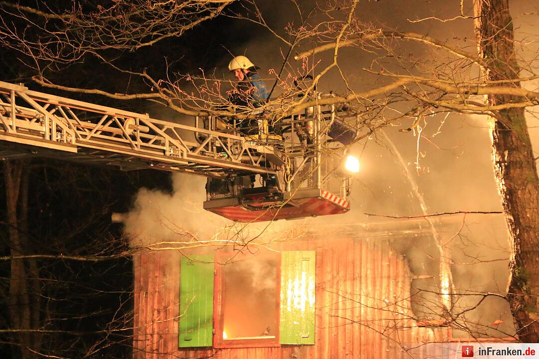 Toter bei Vollbrand in Ziegelhütten