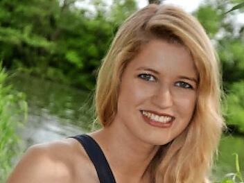 Sandra Ott aus Greßhausen ist eine der Bewerberinnen. Sie tritt beim Schönheitswettbewerb zur Miss Unterfranken in Eltmann an. Foto: Agentur Fisher's House