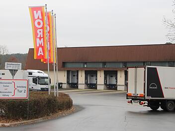 Das Norma-Zentrallager in Röttenbach liefert derzeit Diskussionsstoff. Manchen Anwohnern ist es hier nachts zu laut, andere haben sich noch nie daran gestört.  Foto: Andreas Dorsch