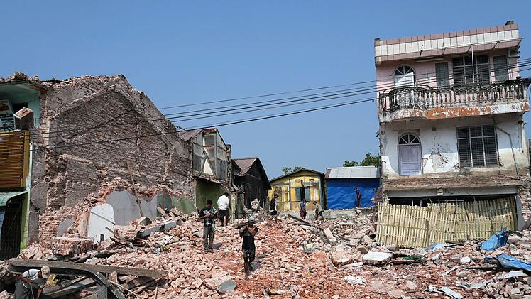Ein Jahr nach Erdbeben in Myanmar