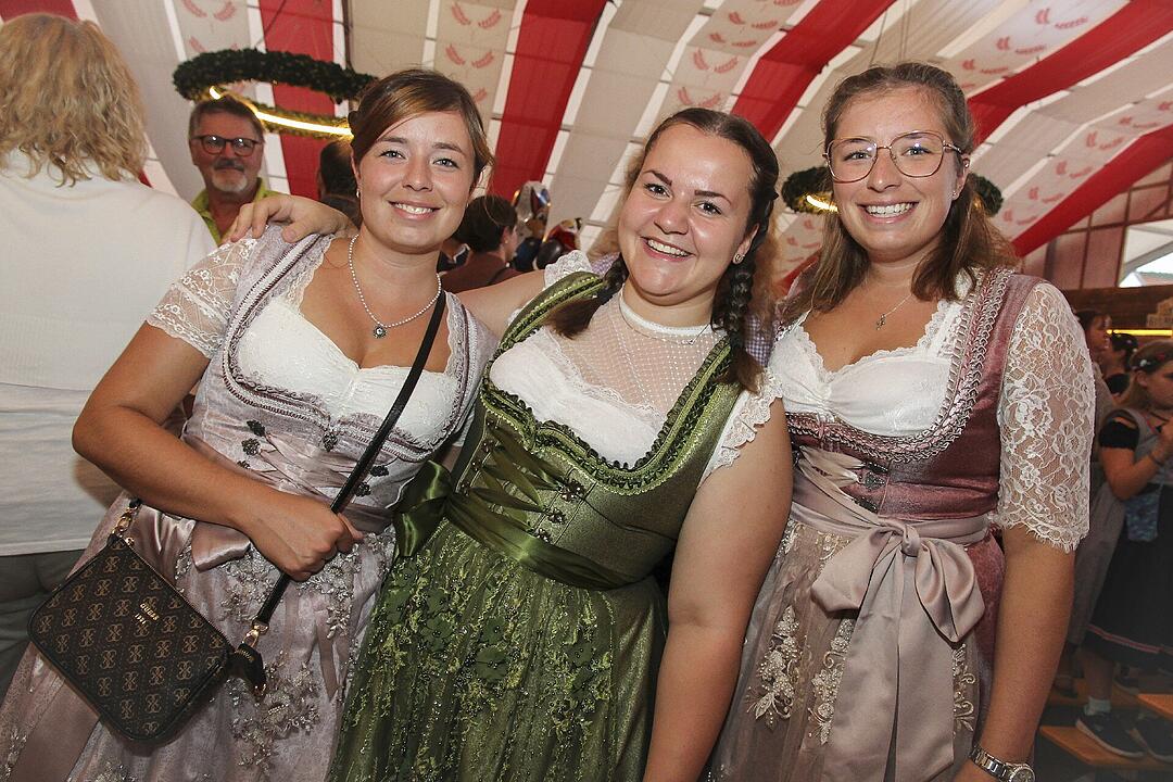 Für Partystimmung sorgten die "Stoapfälzer Spitzbuam"