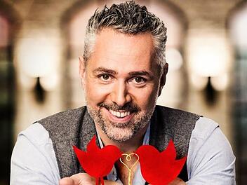 Sternekoch Roland Trettl ist Moderator der Sendung "First Dates" auf Vox.Foto: MG RTL D / Boris Breuer