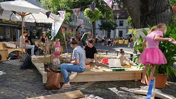 Bamberg: "Wandelgarten" an der Promenade hat er&ouml;ffnet - das wird Kindern und Erwachsenen geboten