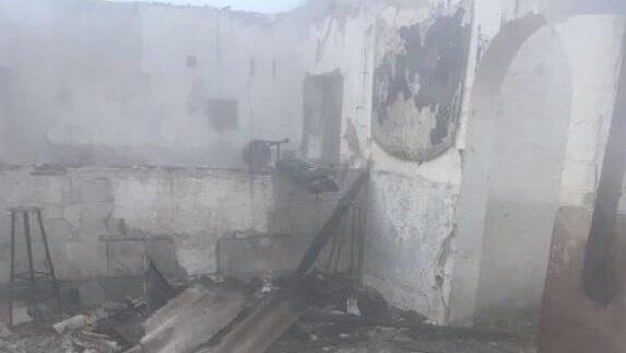 Jugendtreff brennt nieder.Foto: Roman Ziegler/Feuerwehr Gauaschach