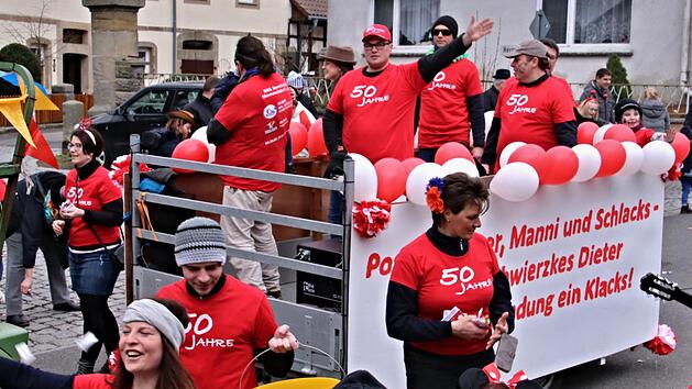 50 Jahre vor der Brust hat die BRK-Bereitschaft Memmelsdorf, die auf ihr anstehendes 50-j&auml;hriges Bestehen aufmerksam machte.  Helmut Will