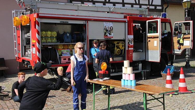 Kinderfest auf dem Anger.Foto: Dieter Britz