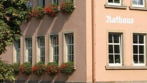 Das Neuenmarkter Rathaus. Foto: Archiv/Gabriele Fölsche