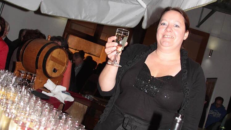 Ein Gläschen Prosecco gab's für die Besucher gratis.