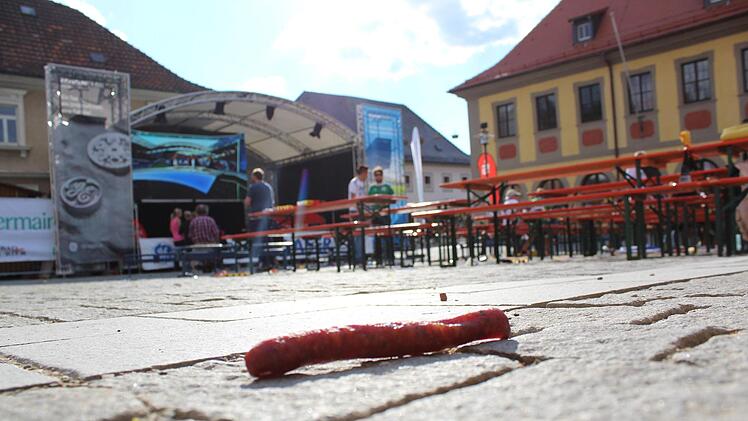 Gegen 17.55 Uhr war auf dem Marktplatz alles Wurst.Markus Häggberg
