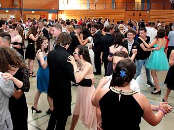 Die Tanzfläche war gut gefüllt. Foto: Johanna Blum