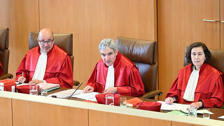Bundesverfassungsgericht zu TV-Vertr&auml;gen