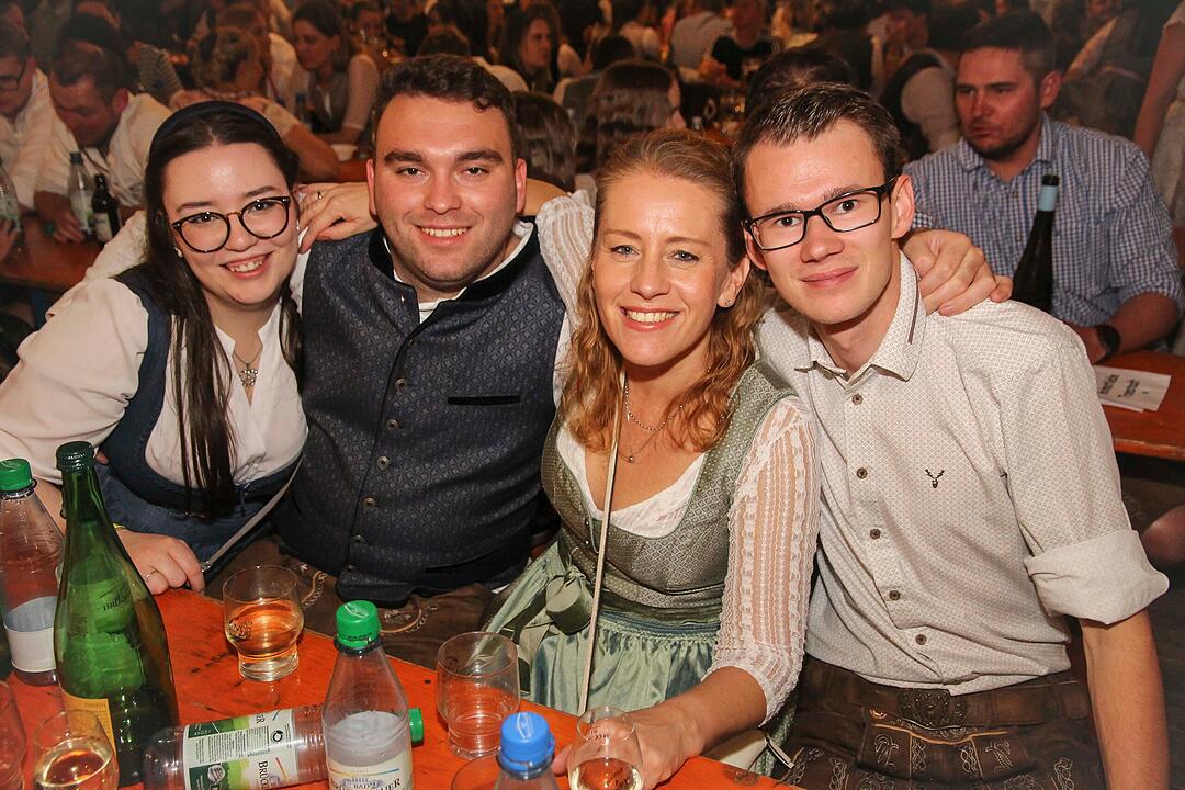 Endlich wieder Weinfest in Abtswind.