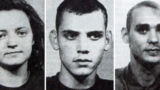 Eine Kombo aus Reproduktionen der Ostthüringer Zeitung aus dem Jahr 1998 zeigt Fahndungsbilder von Beate Zschäpe (v.l.), Uwe Böhnhardt und Uwe Mundlos. Die Verbrechen der rechtsextremen Terrorzelle NSU waren beispiellos - ebenso wie die Ermittlungsfehler in dem Fall. ACHTUNG: Nur zur redaktionellen Verwendung bei vollständiger Nennung der Quelle: «Foto: Frank Doebert/Ostthüringer Zeitung/dpa
