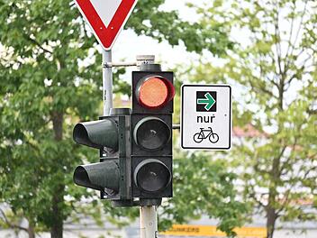 Für mehr Sicherheit im Radverkehr: Stadt Bamberg lässt neue Straßenmarkierungen anbringen