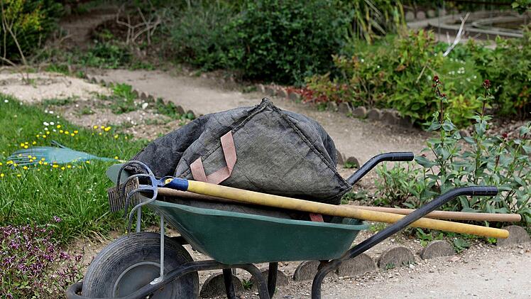 Gartenarbeit