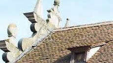Die Dachgauben sind schuld an vielen Problemen.