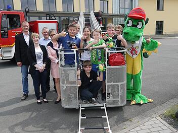 "Löschi" erobert das Neustadter Arnold-Gymnasium. Foto: Berthold Köhler