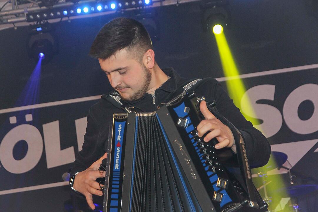 Festabend mit &bdquo;M&ouml;lltal Sound&ldquo;