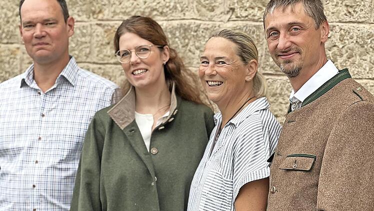 Der neue Vorstand der J&auml;ger im Altlandkreis Hammelburg (von links): Mario Hugo, Julia Brimer, Sabine Sell und Stefan Reuter.