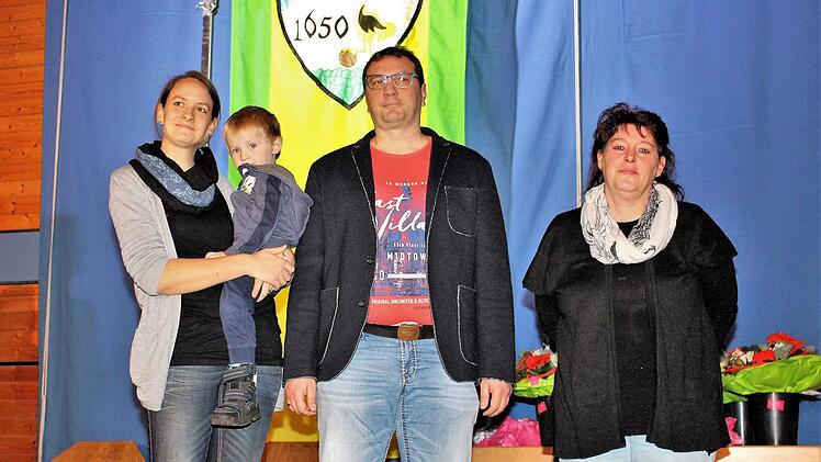 Ehrung des HEC für den Gewinn der bayerischen Meisterschaft  Evi Seeger