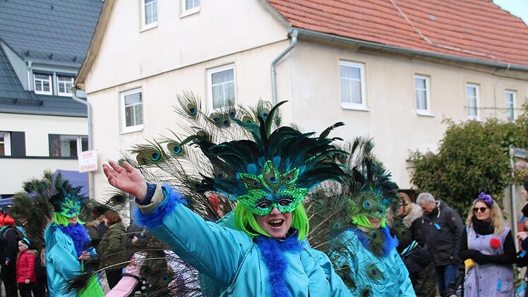 Faschingszug in Poppenlauer.Heike Beudert