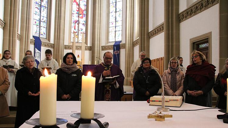Eindrücke von der Wahl im Sonntagsgottesdienst in der Herz-Jesu-Stadtpfarrkirche. Foto: Ralf Ruppert