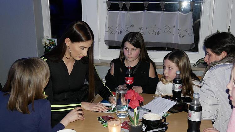 Autogrammstunde Foto: Manja von Nida
