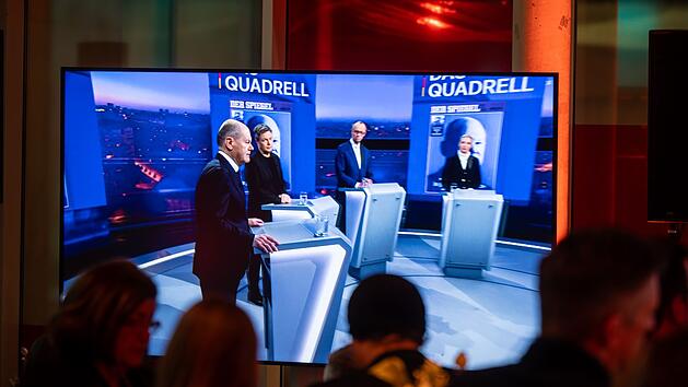 Quadrell bei RTL: "Was ist schlimmer, Opposition oder Dschungelcamp?"