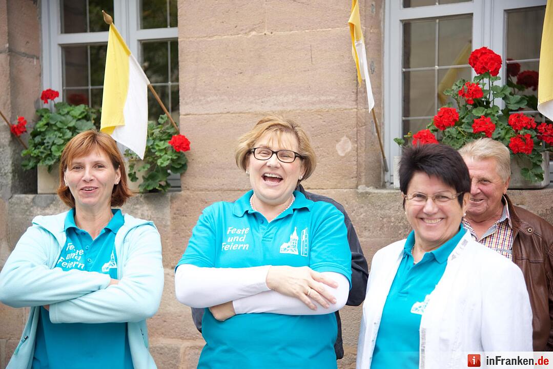 Nach einjähriger Kirchensanierung: Hannberg feiert die Wiedereröffnung der Wehrkirche der Pfarrei Geburt Mariens Hannberg