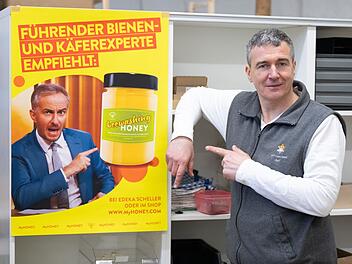 Imker und Böhmermann-Plakat