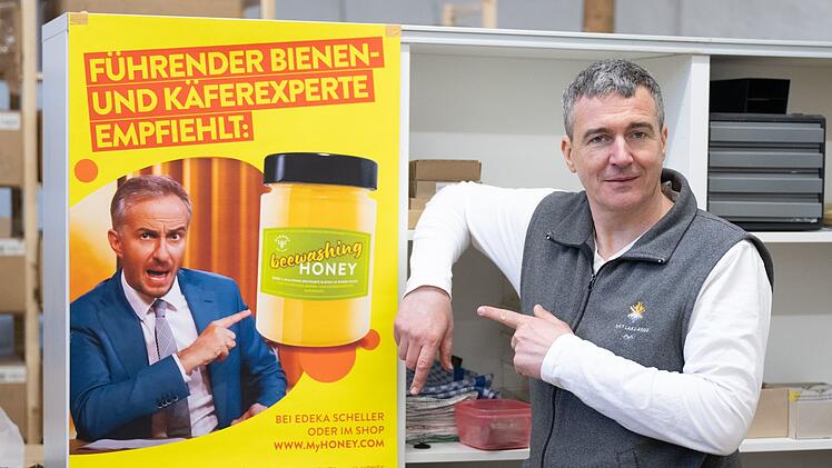 Imker und Böhmermann-Plakat