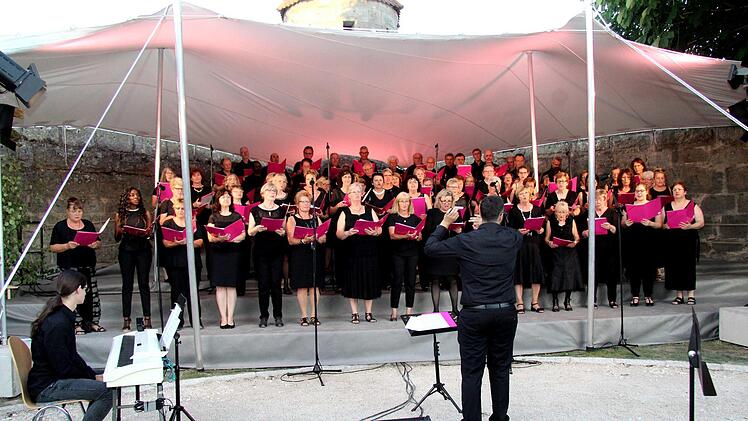 Impressionen vom Chorfestival     Foto: Richard Sänger