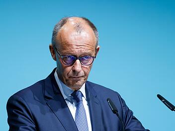 Kanzler Friedrich Merz beim Parteitag der NRW-CDU