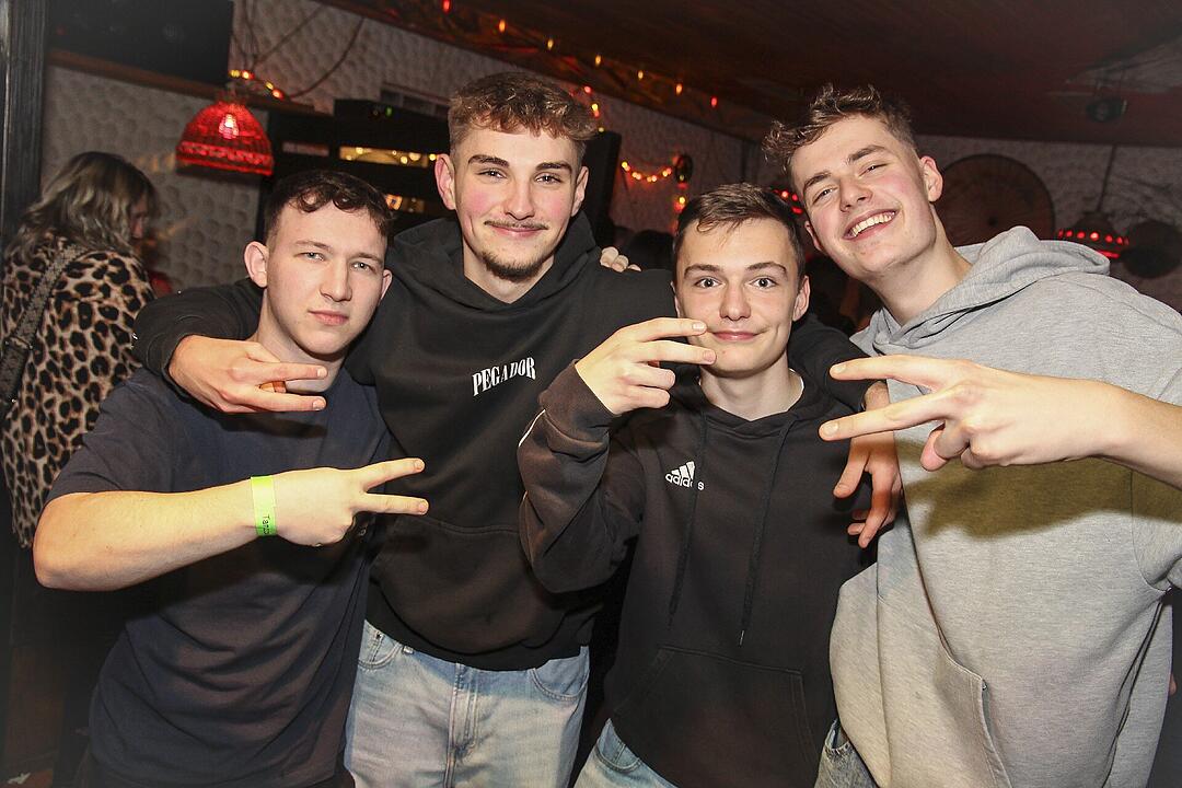 Partystimmung mit den Dorfrockern