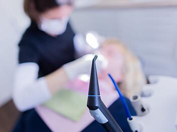 Streit um Krankenkassen-Finanzierung: CDU-Wirtschaftsrat will Leistungen k&uuml;rzen