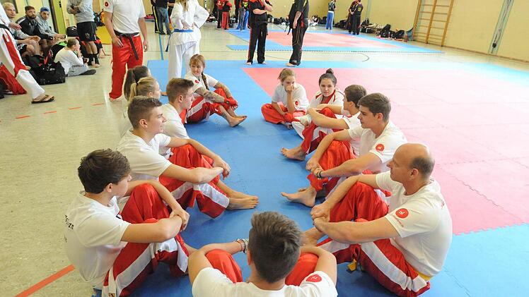 Beim Kampfsport-Training in Rannungen. Foto: Hopf