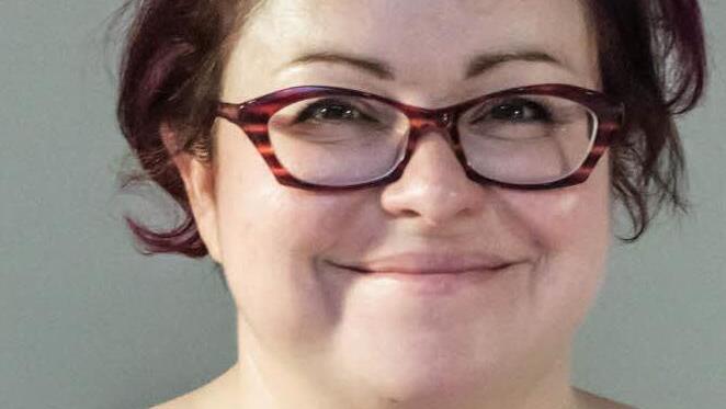 Karina Guevin im Lampenglasstudio in der RosenauFoto: Jochen Berger